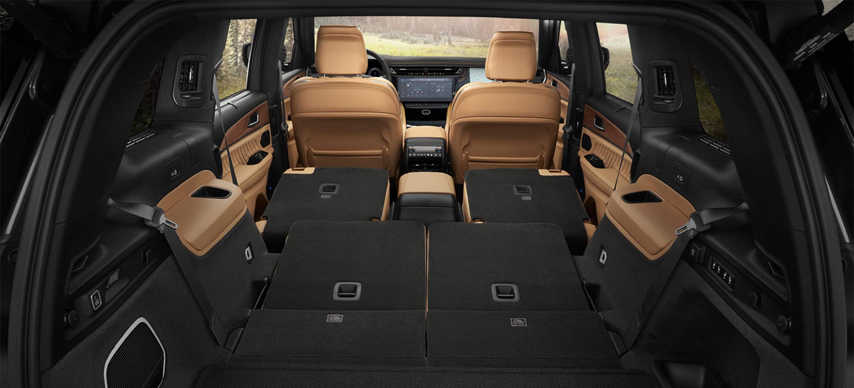2026 Jeep Grand Cherokee Limited 4WD — Cargo