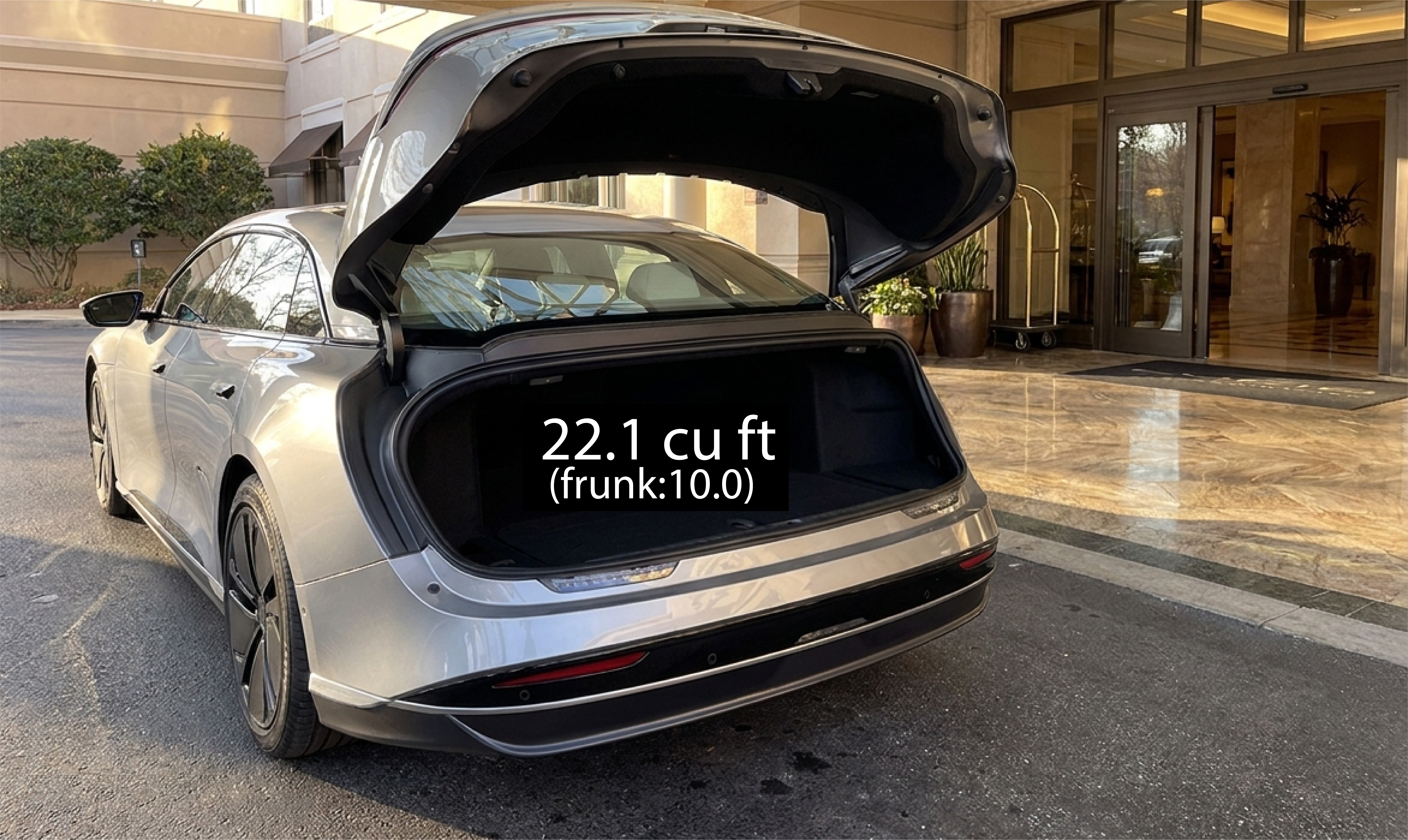2026 Lucid Air Pure — Cargo