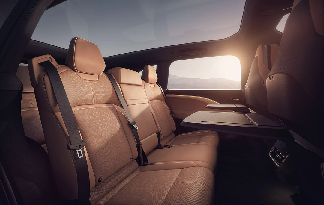 2026 Lucid Gravity Grand Touring — Interior