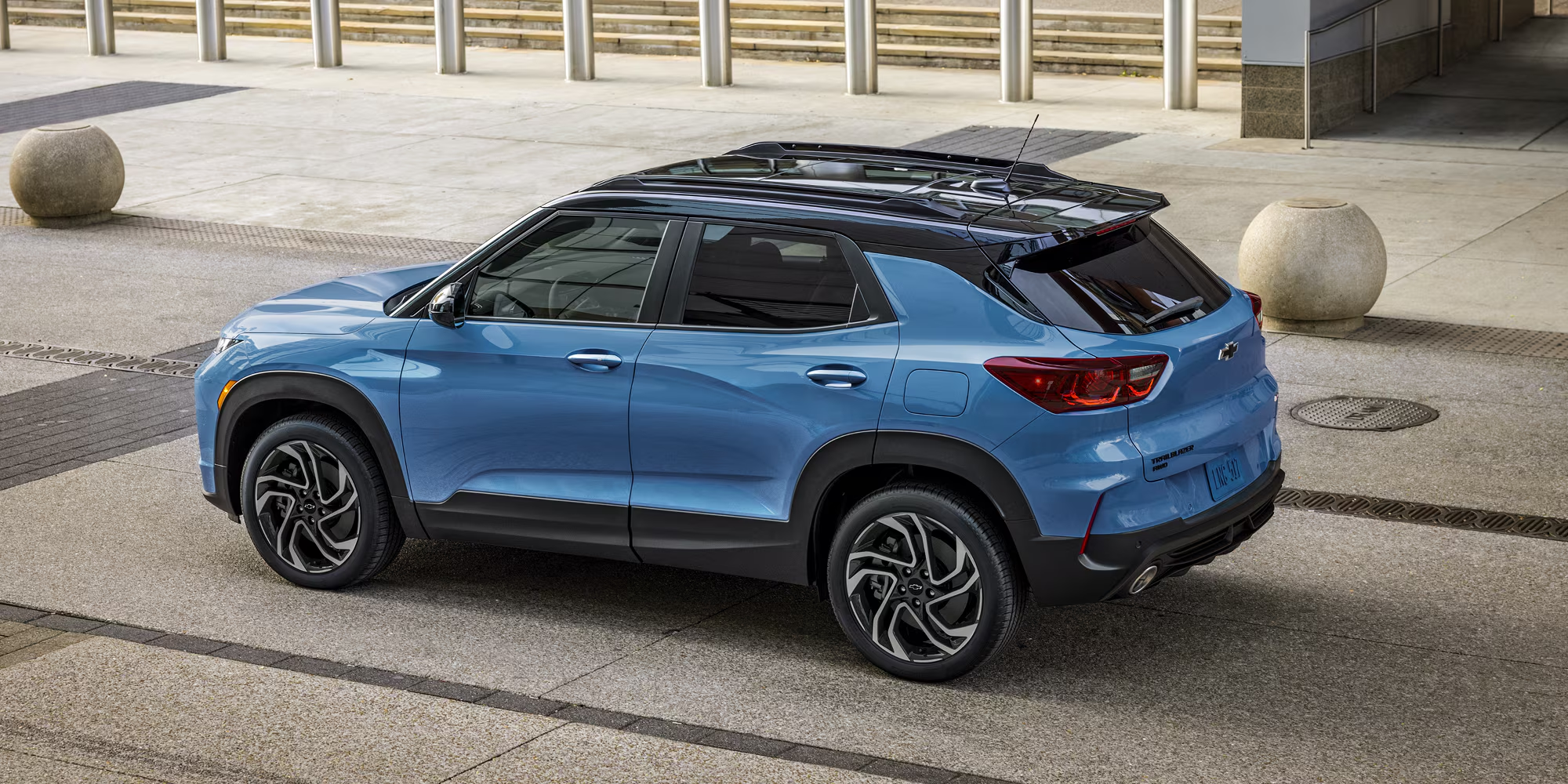 2026 Chevrolet Trailblazer RS AWD — Rear three-quarter