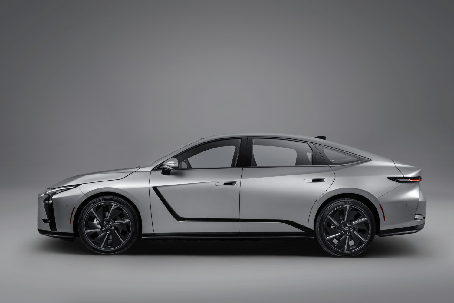 2026 Lexus ES 350h Premium FWD — Profile