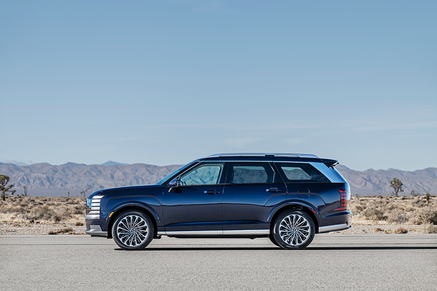 2026 Hyundai Palisade Hybrid SEL Premium (AWD) — Profile