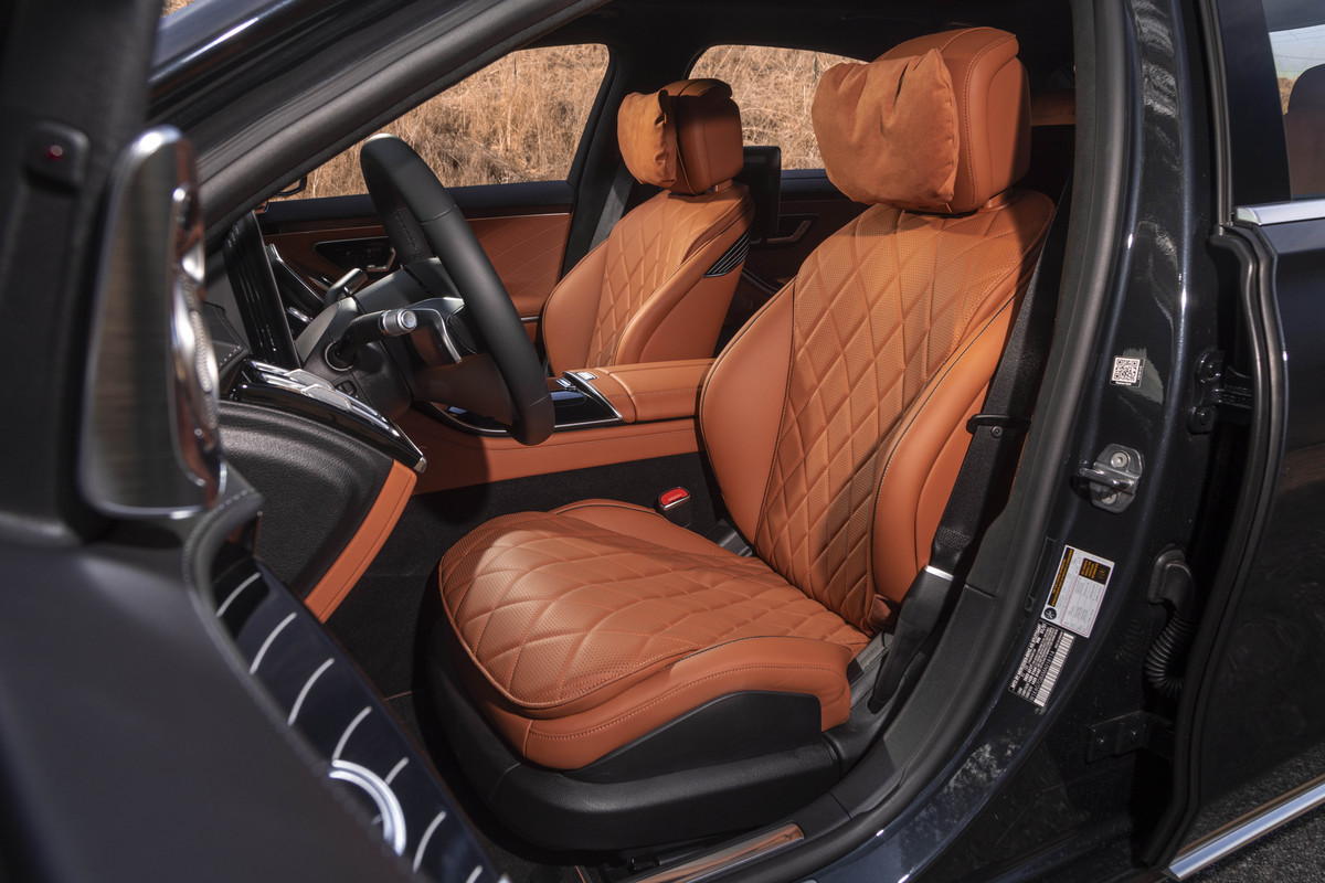 2026 Mercedes-Benz S 580 4MATIC — Interior