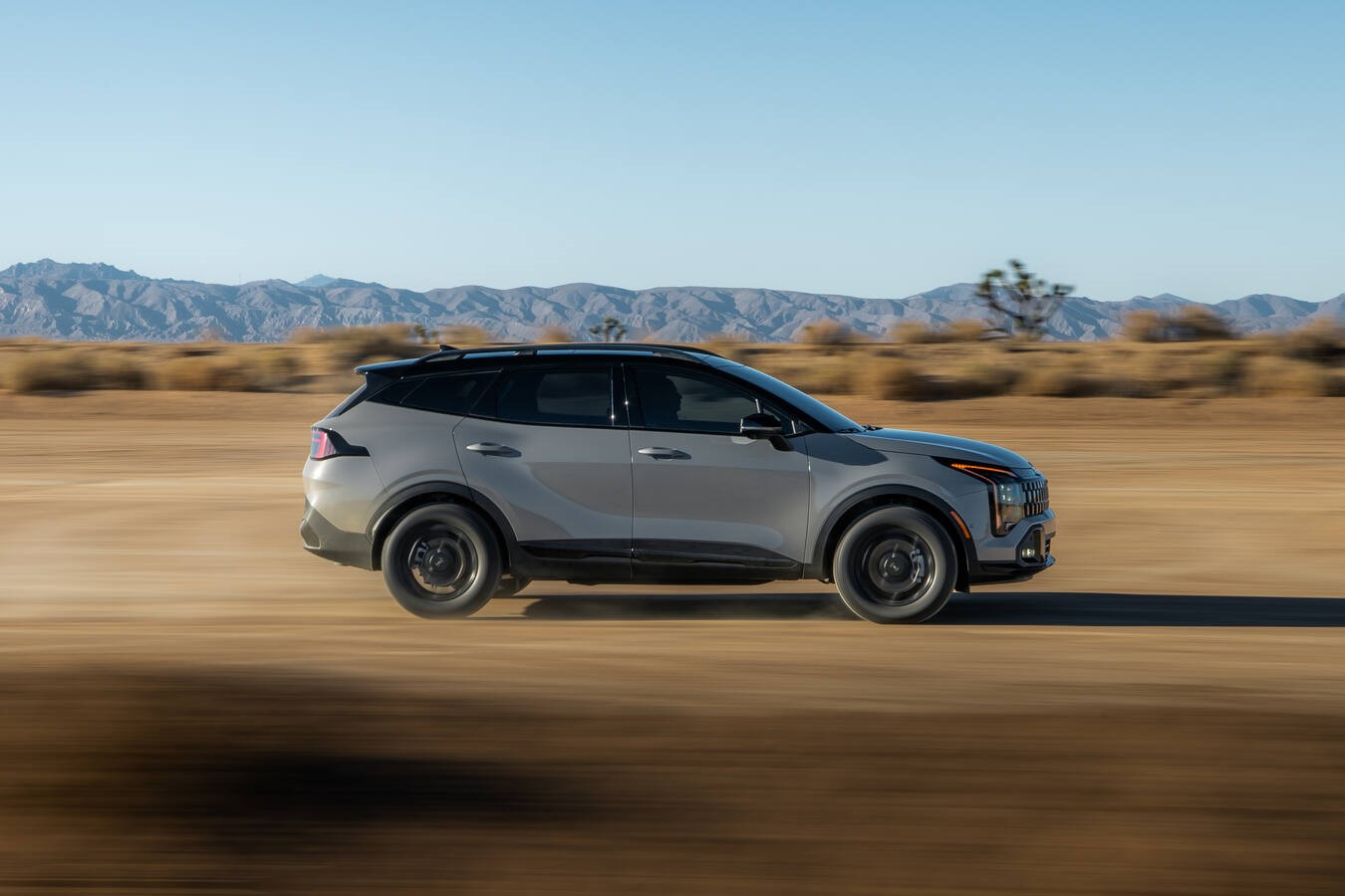 2026 Kia  Sportage X-Line — Profile