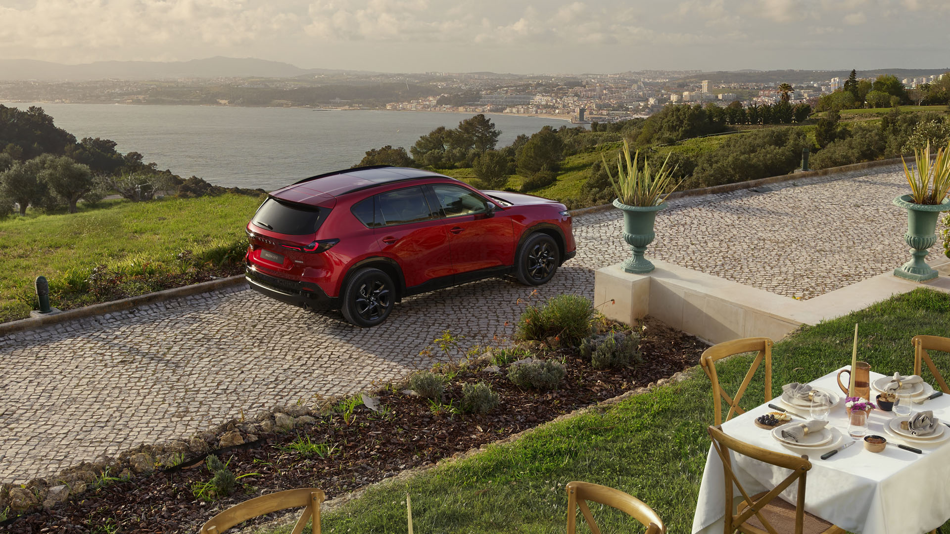2026 Mazda CX-5 2.5 S Select — Rear three-quarter