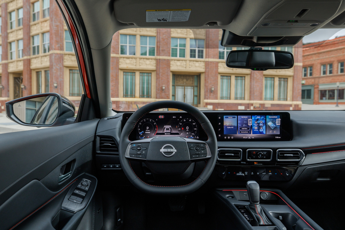 2026 Nissan Sentra SV — Dashboard