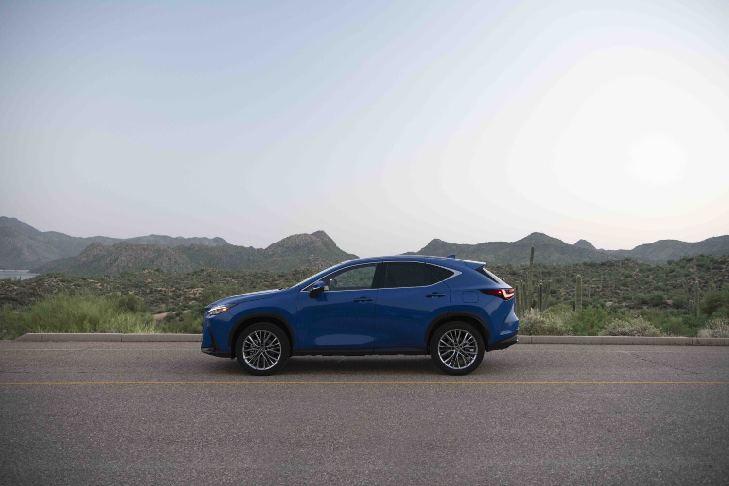 2026 Lexus NX 350h AWD Premium — Profile