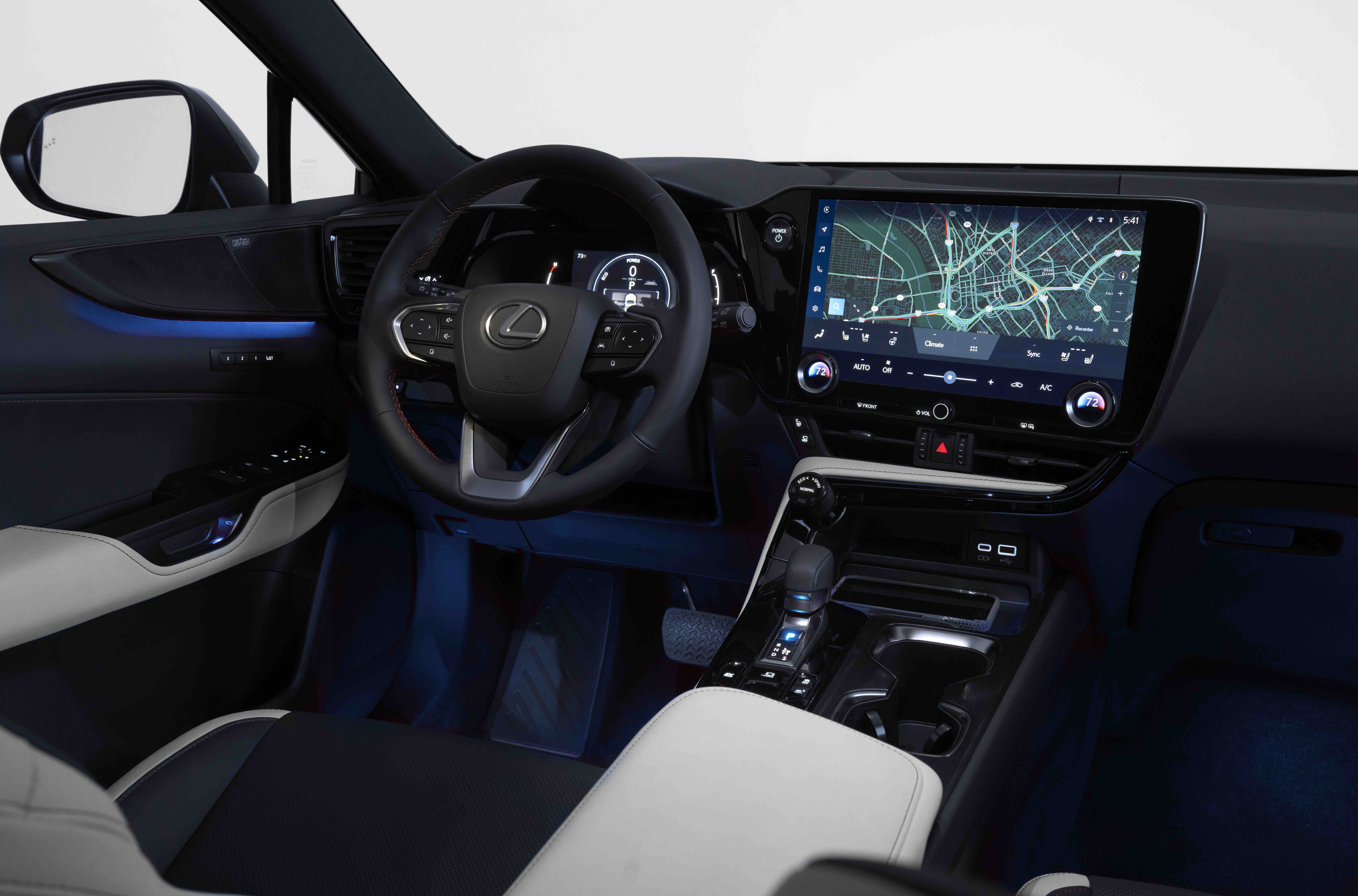 2026 Lexus NX 350h AWD Premium — Dashboard