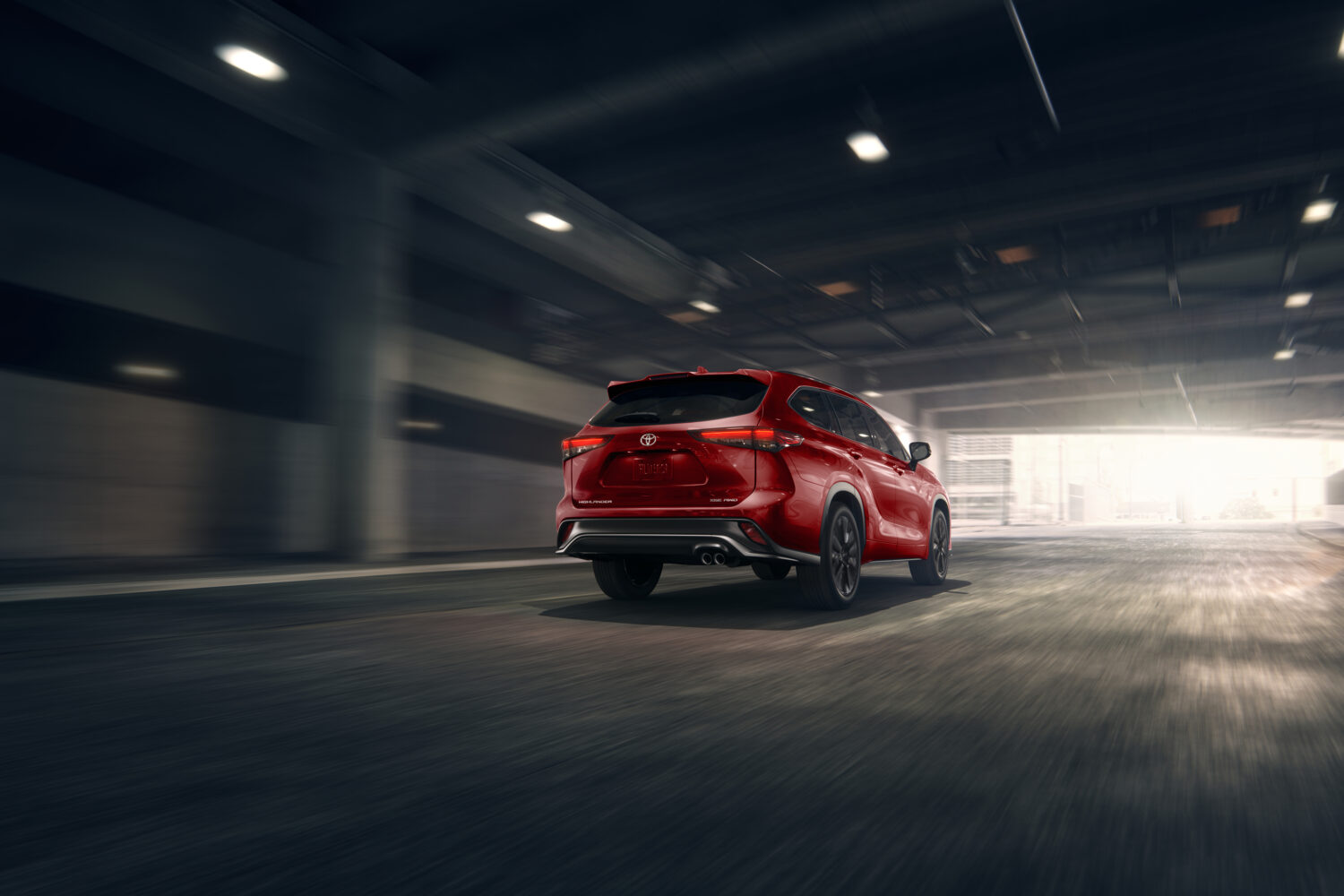 2026 Toyota Highlander XLE AWD — Rear three-quarter